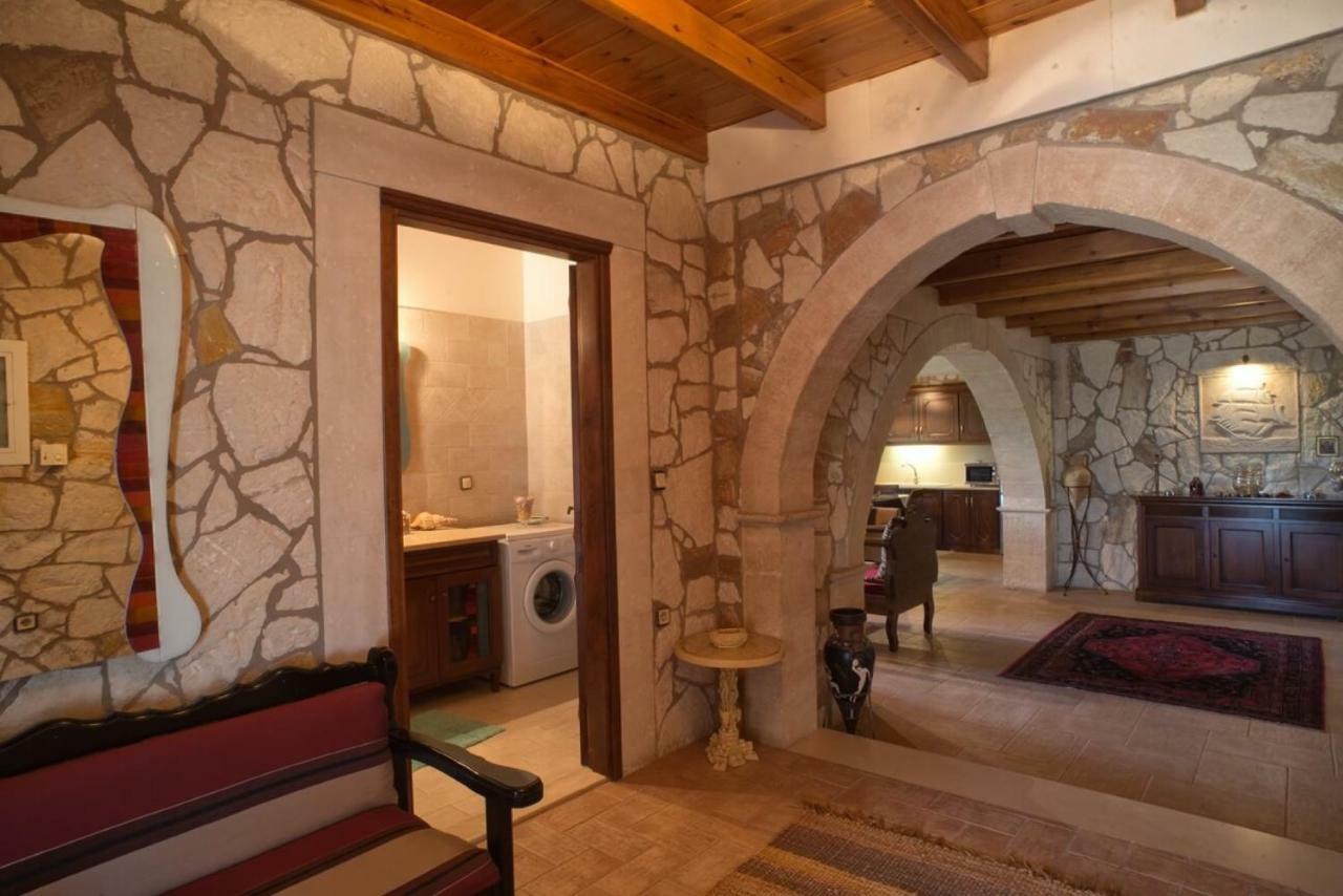 Petrinolis Retreat Apartman Szitía Kültér fotó